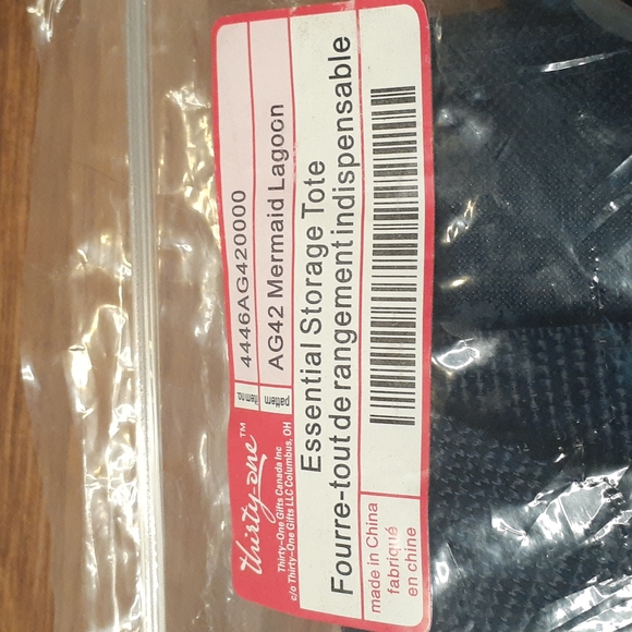 Thirty One Essential Tote Mermaid Lagoon - Picture 5 of 5